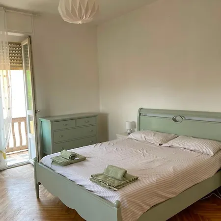 Unihome *