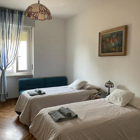 Гостевой дом Unihome *